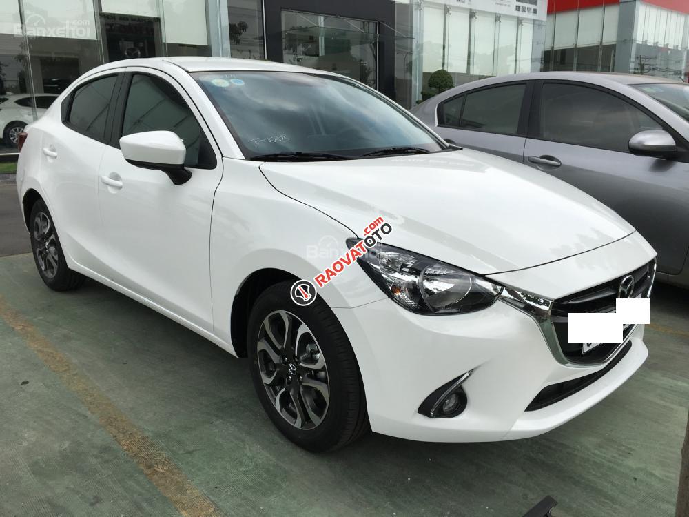 Bán Mazda 2 1.5L AT Sedan đời 2018, màu trắng, 529 triệu liên hệ ngay Mazda Cộng Hòa-3