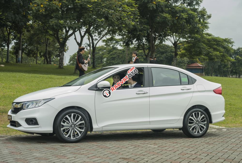 Cần bán xe Honda City 1.5 TOP đời 2017, màu trắng. Hotline: 0901777031 (Mr. Trường)-1