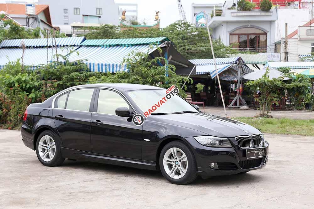 Bán ô tô BMW 3 Series 320i đời 2009, màu đen, nhập khẩu nguyên chiếc-2