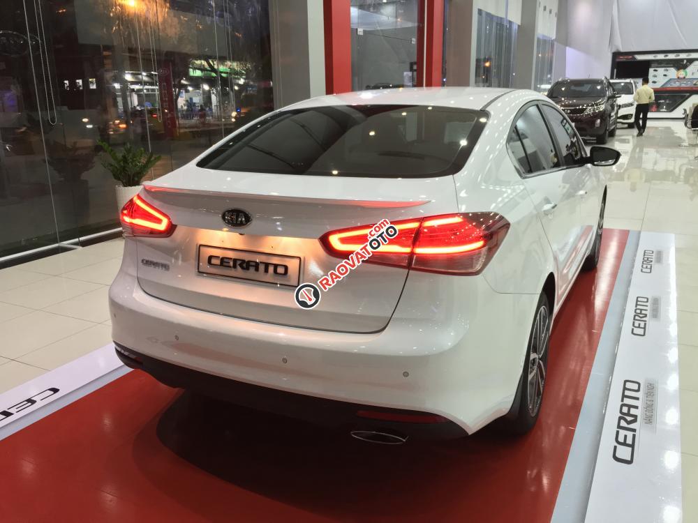 Cerato số sàn, đủ màu, giao xe ngay, hỗ trợ vay trả góp đến 85% giá trị xe, gọi ngay 0906.969.445 tư vấn tốt nhất-3