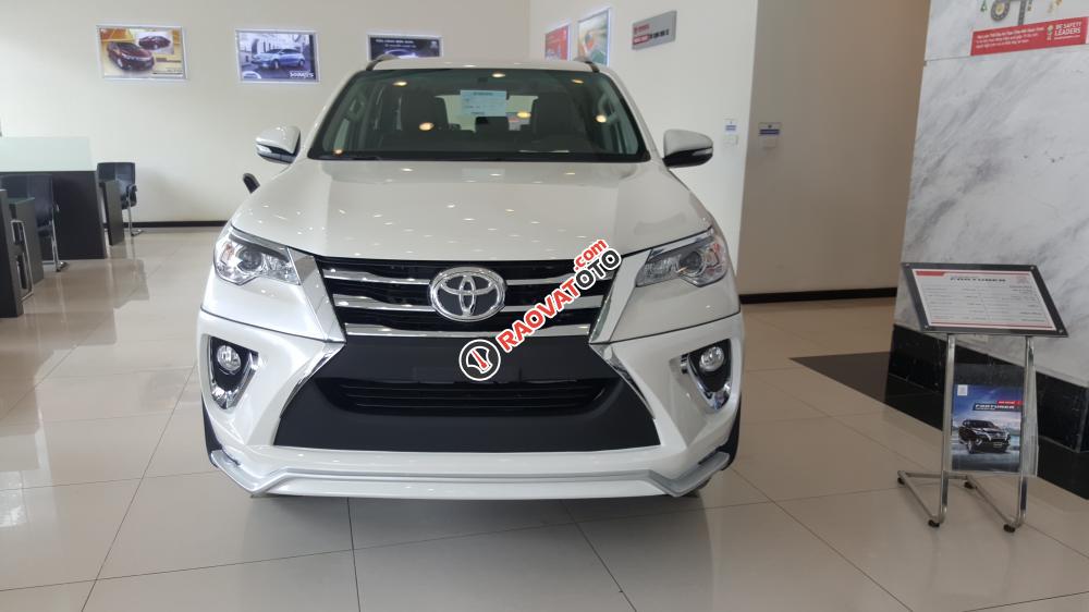 Nhận đặt xe Toyota Fortuner nhập khẩu, giao tháng 9, hỗ trợ trả góp, Hotline 0987404316-1