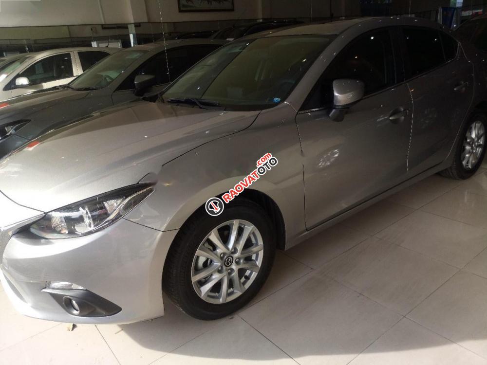 Cần bán lại xe Mazda 3 đời 2015, màu bạc như mới-0