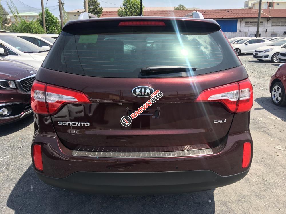 Bán ô tô Kia Sorento 2.2 DATH, máy dầu, phiên bản cao cấp đời 2018, màu đen, xe giao ngay-2