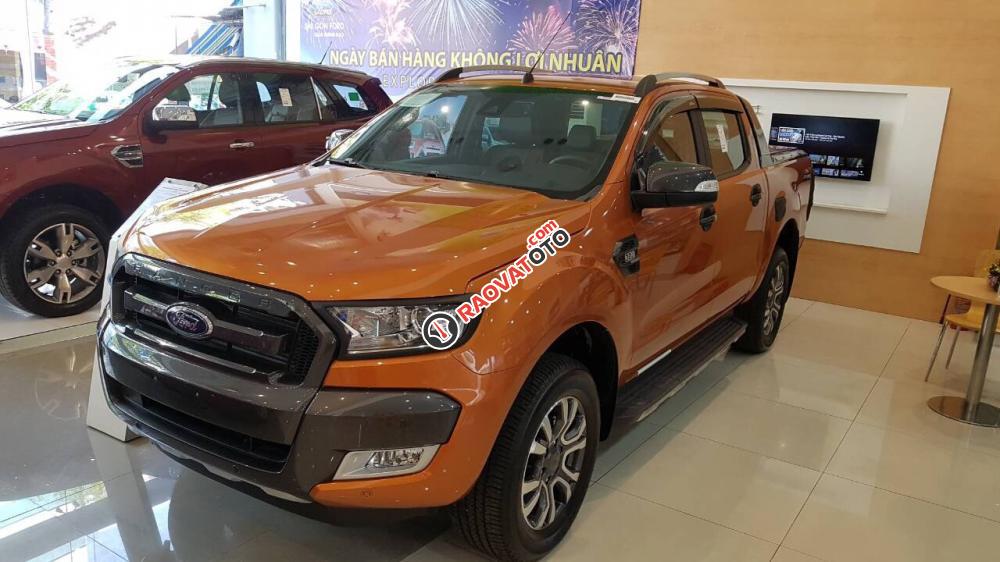 Ranger Wildtrak 3.2L, đủ màu giao ngay, giá tốt nhất miền Nam, liên hệ: 0905.655.003-5