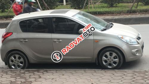 Bán xe Hyundai i20 1.4AT đời 2011, màu bạc, nhập khẩu xe gia đình, 365tr-1