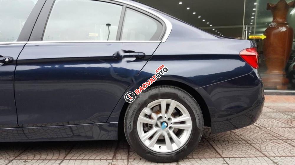 Bán BMW 3 Series 320i đời 2015, màu xanh lam, xe nhập-4