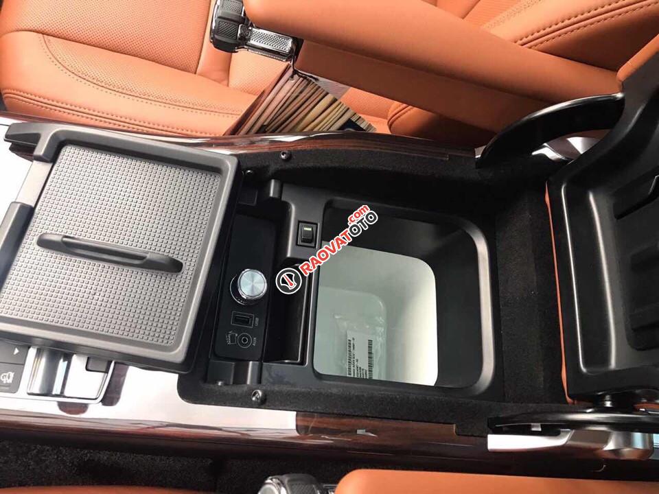 Bán LandRover Range Rover SV Autobiography 3.0L Diesel đời 2016, nhập khẩu chính hãng - LH: 0902.00.88.44-11