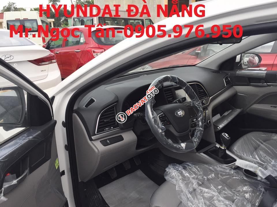 Hyundai Sông Hàn Đà Nẵng ** 0905.976.950**. Cần bán xe Hyundai Elantra sản xuất 2018, màu trắng, nhập khẩu, giá tốt-5