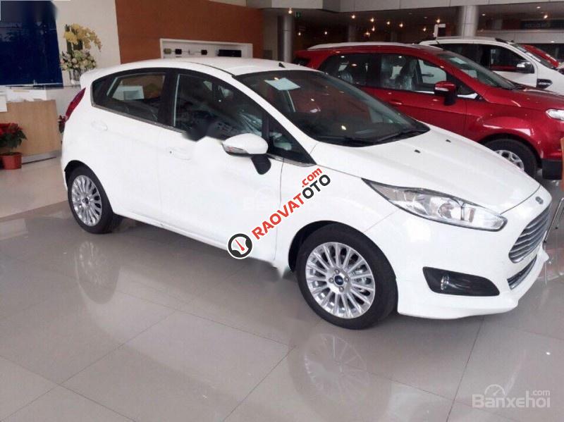 Bán ô tô Ford Fiesta 1. 5 AT Sport 2017 giá cạnh tranh. Hotline: 093.309.17.13-0