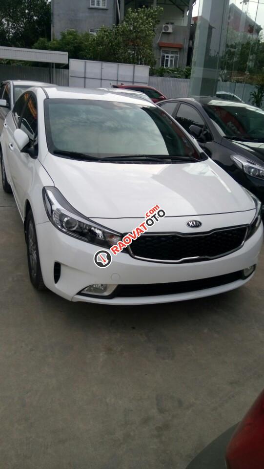 Bán Kia Cerato 1.6 AT sản xuất 2018, màu trắng, giá tốt chính hãng, hỗ trợ trả góp tại Kia Việt Trì-0