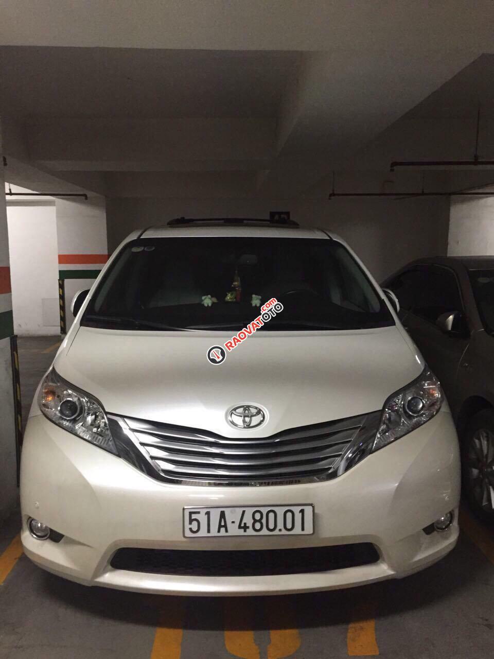 Cần bán Toyota Sienna Limited 2013, màu vàng cát, xe nhập-0