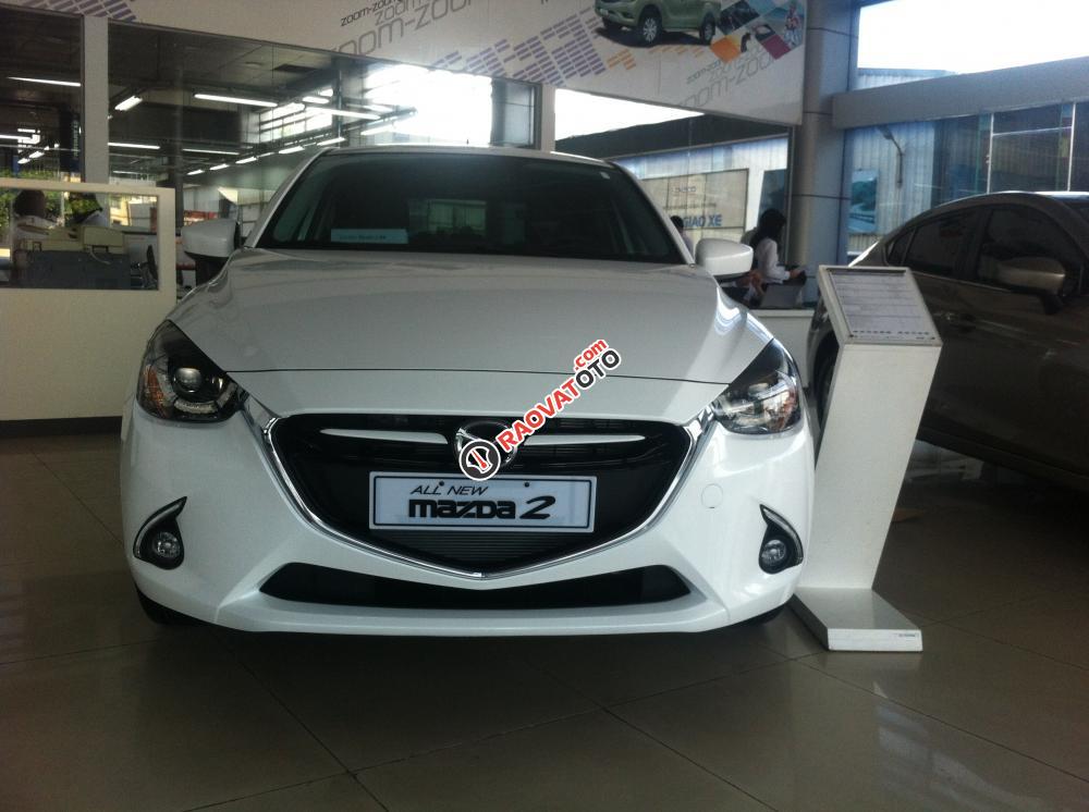 Bán ô tô Mazda 2 1.5 đời 2018, màu trắng, giá tốt-0
