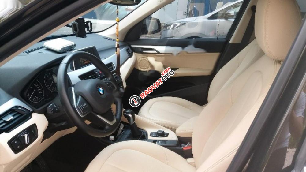 Bán xe BMW X1 sDrive20i đời 2015, màu đen, xe nhập-8