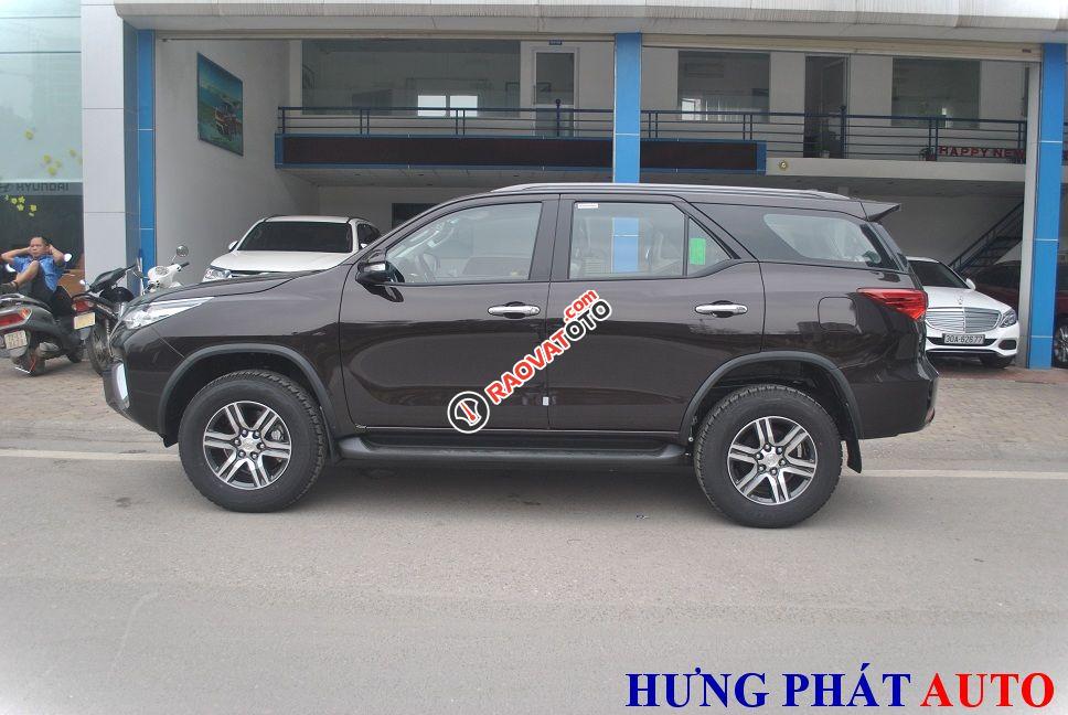 Bán Toyota Fortuner 2.7V (4x2) đời 2017, nhập khẩu-16