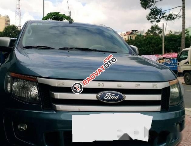 Cần bán xe Ford Ranger AT đời 2014 số tự động-4