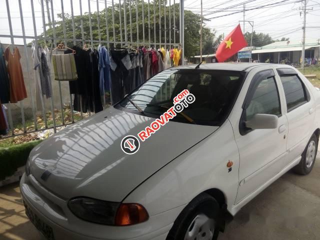 Cần bán xe Fiat Siena đời 2001, màu trắng-3