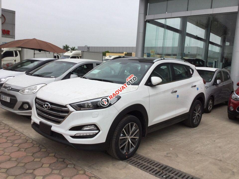 Cần bán Tucson đời 2018, xe mới 100%, giá tốt nhất-4