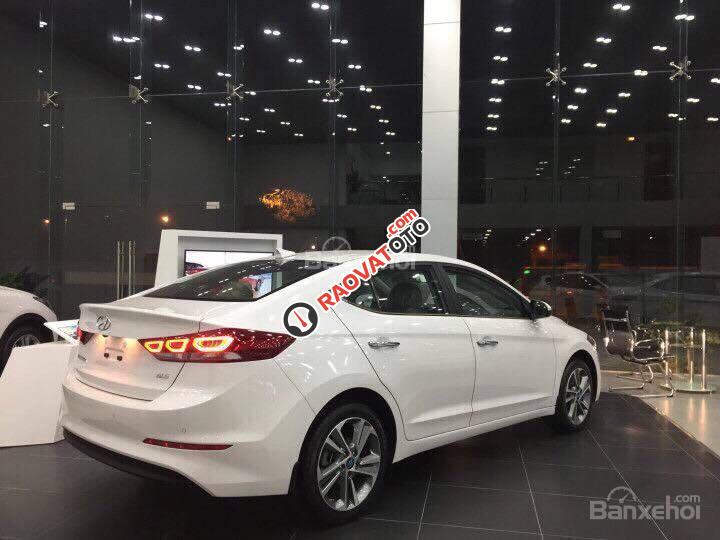 Hyundai Giải Phóng - Bán Hyundai Elantra, xe mới 100%, đời 2017 (Đủ màu) xe giao ngay-5