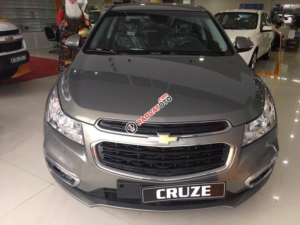 Bán Chevrolet Cruze LT 2018 - Nâu hoàng kim, hỗ trợ vay tối đa giá trị xe-0