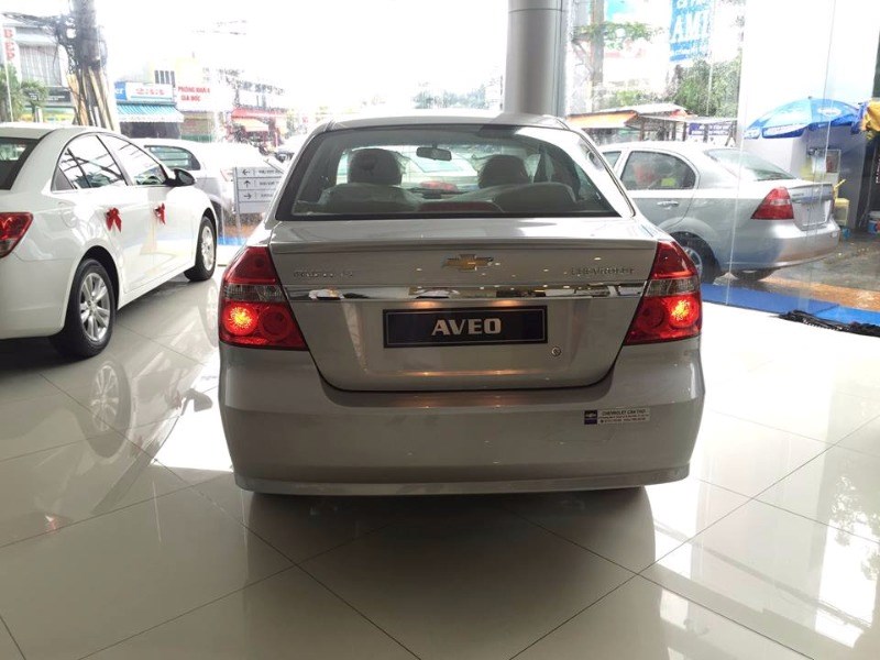 Bán Chevrolet Aveo LT đời 2017, màu bạc, xe nhập, 459tr-6