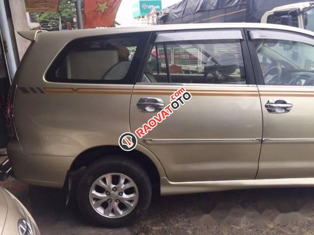 Cần bán gấp Toyota Innova MT đời 2006 số sàn-4