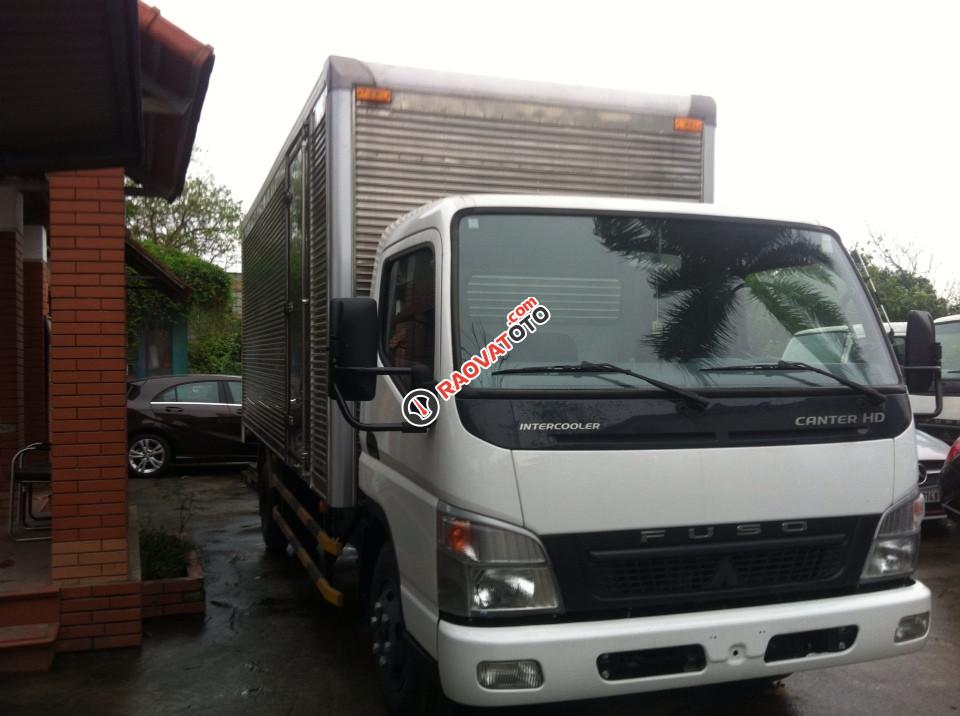 Xe Fuso Canter 8.2 (tải trọng 4,5T) giá tốt, có ưu đãi thêm, có xe giao ngay-1