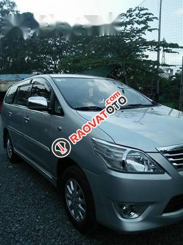 Bán xe Toyota Innova năm 2012, màu bạc  -0