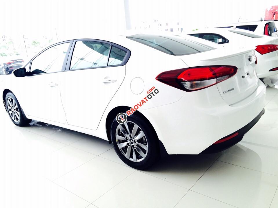 Kia Cerato sản xuất 2017, giá rẻ-3