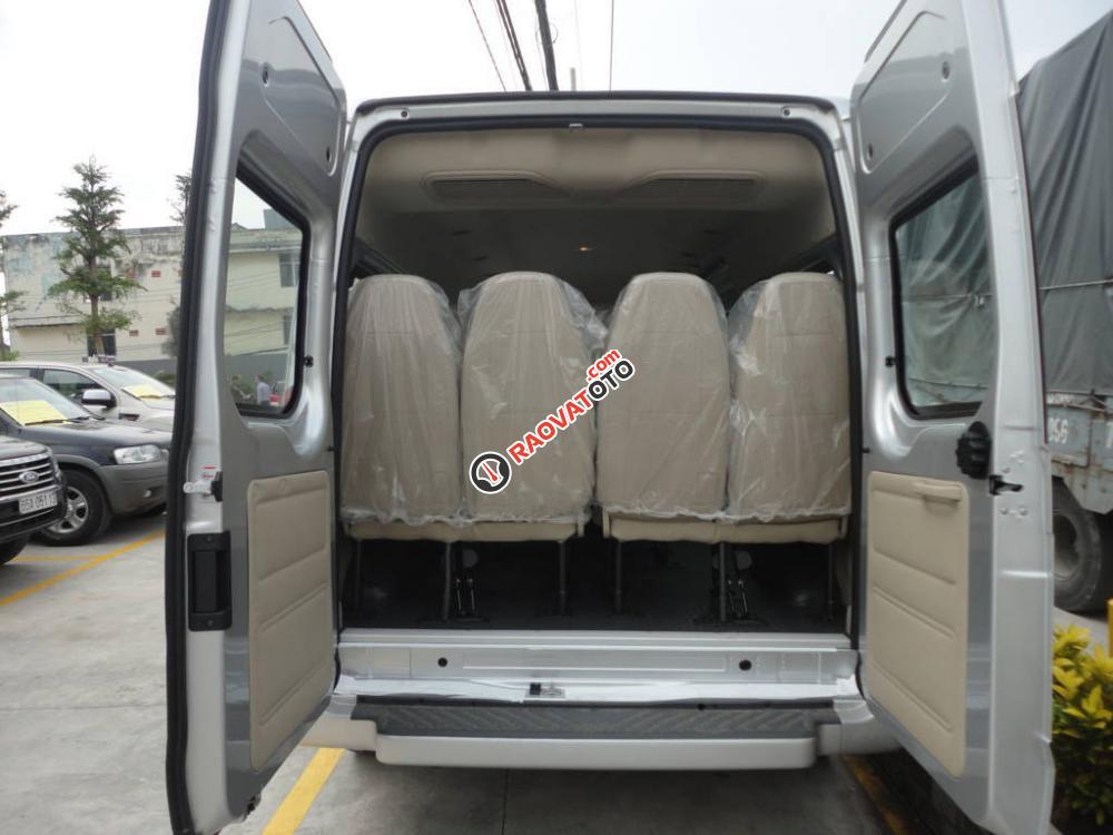 Xe Ford Transit Mid sản xuất 2017, màu bạc. Ưu đãi lên đến 40 triệu tiền mặt - Hỗ trợ trả góp 80%: 0902.608.293-11