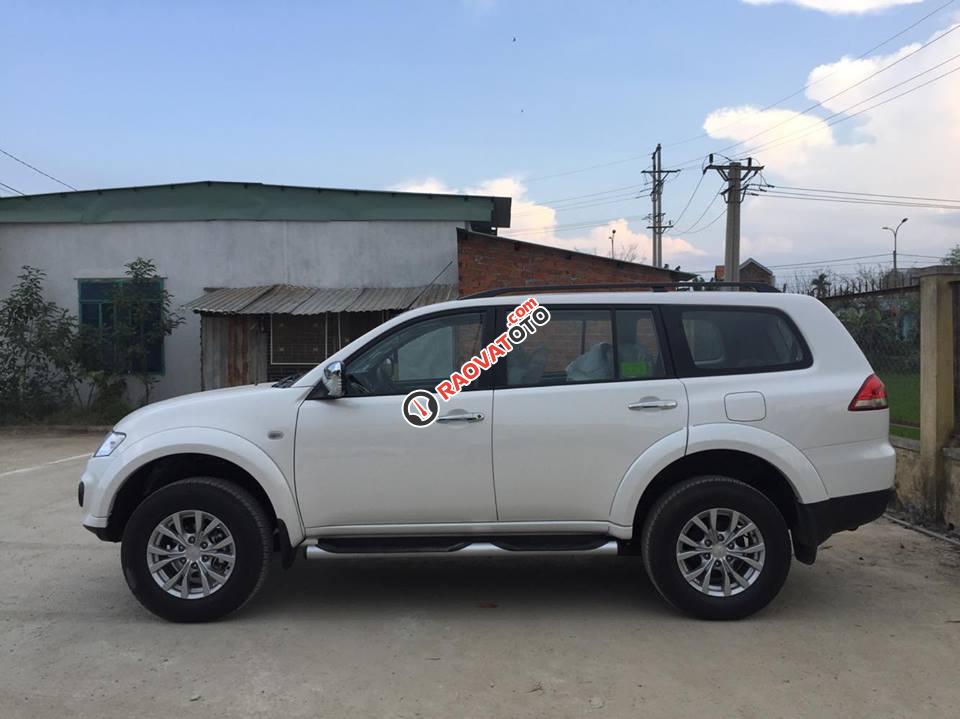 [Mừng xuân] Pajero Sport đời 2017, 3.0 máy xăng dòng SUV mạnh mẽ, cho vay 80%- LH: 0905.91.01.99 Phú-0