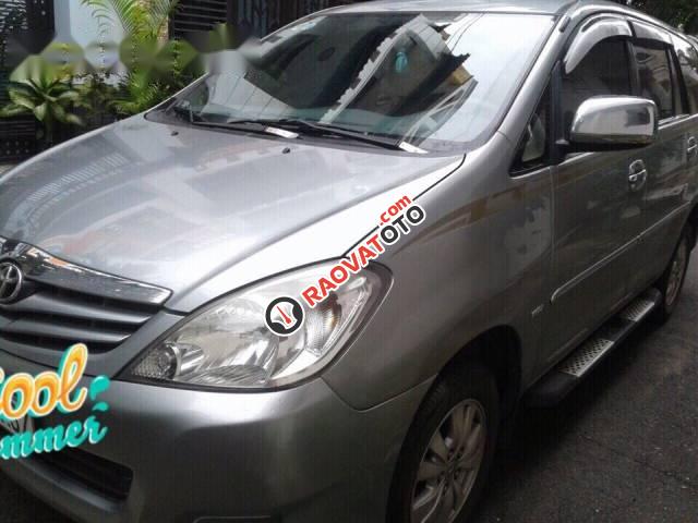 Bán Toyota Innova đời 2011 số sàn, giá tốt-4