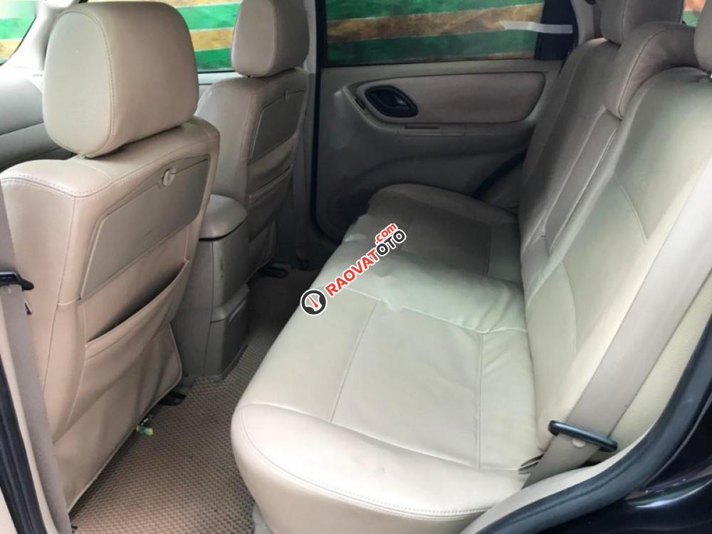 Bán Ford Escape 2.3 AT đời 2005, màu đen giá cạnh tranh-9