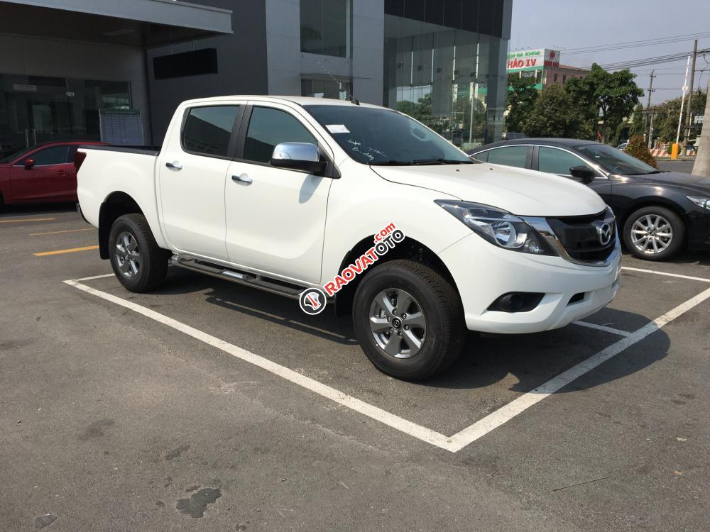 Bán xe Mazda BT 50 4WD MT 2.2L đời 2018, màu trắng-4