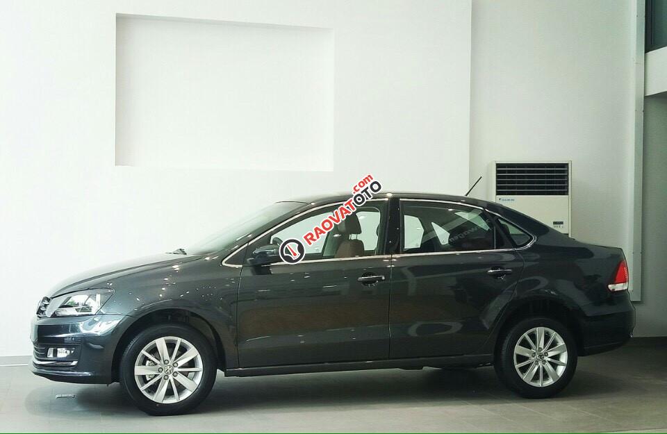 Xe Volkswagen Polo Sedan GP 1.6L, màu xám lông chuột - Giá cực đẹp - LH Phạm Trưởng 0915999363-3