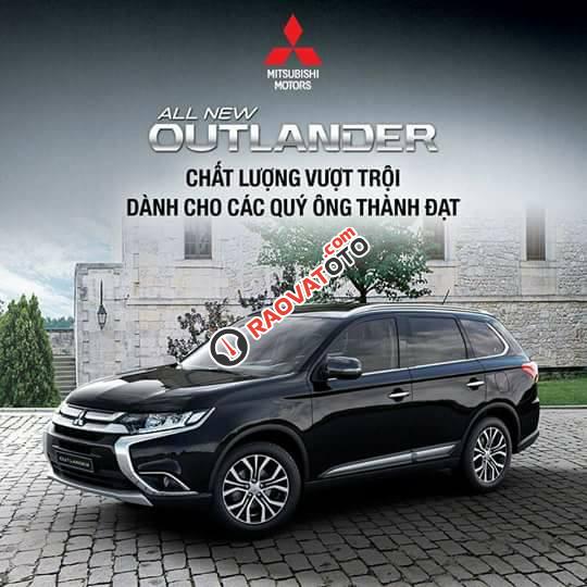 Bán Mitsubishi Outlander 2.0 STD năm 2017, màu đen, nhập khẩu nguyên chiếc. Hotline: 0901777031 (Mr. Trường)-0