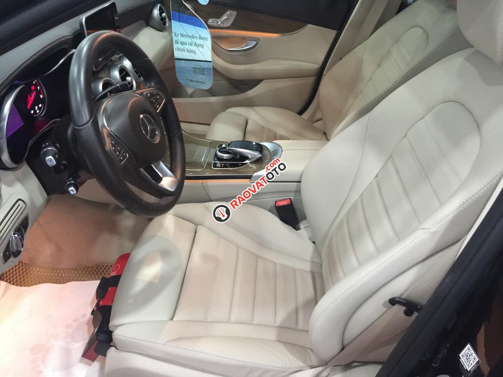 Bán Mercedes C250 2017, màu đen-2