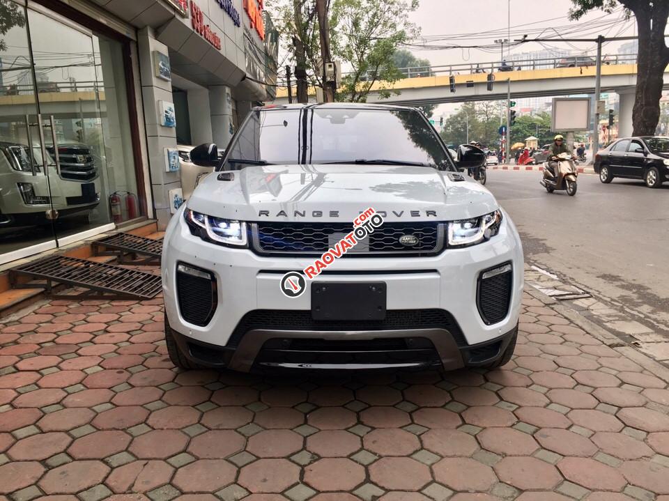 Bán xe LandRover Evoque Dynamic 2017, màu trắng nội thất da bò, nhập Mỹ. Xe full đồ, LH 093.798.2266-1