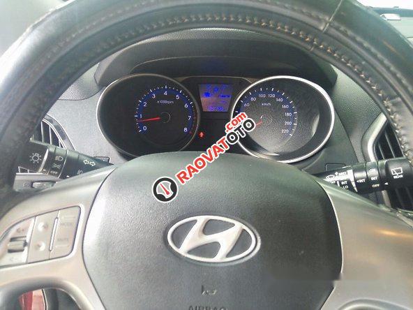 Bán Hyundai Tucson 2.0AT 4WD năm 2010, màu đỏ, nhập khẩu-8