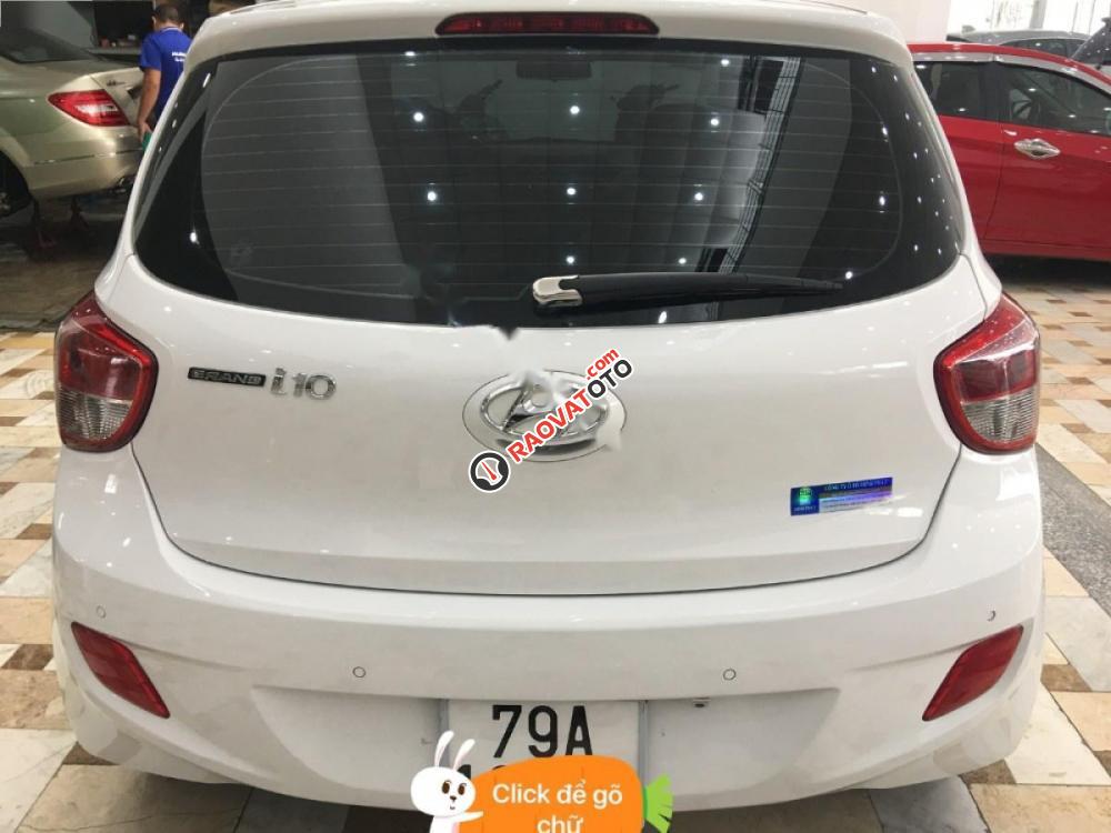Bán ô tô Hyundai Grand i10 đời 2014, màu trắng, xe nhập số tự động, giá 340tr-0