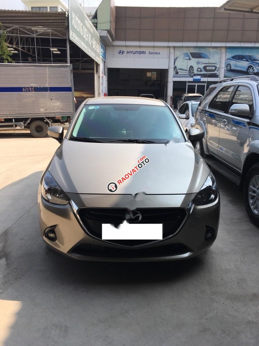 Cần bán lại xe Mazda 2 1.5 AT 2016, màu vàng  -1