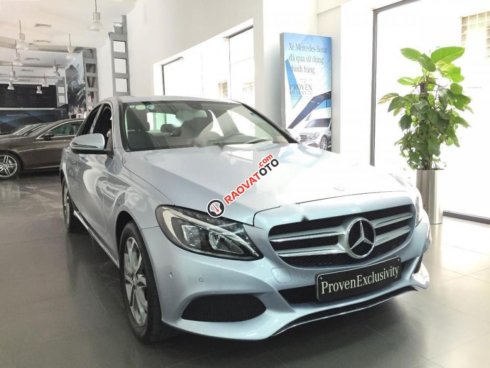 Bán Mercedes C200 đời 2017, màu bạc-3