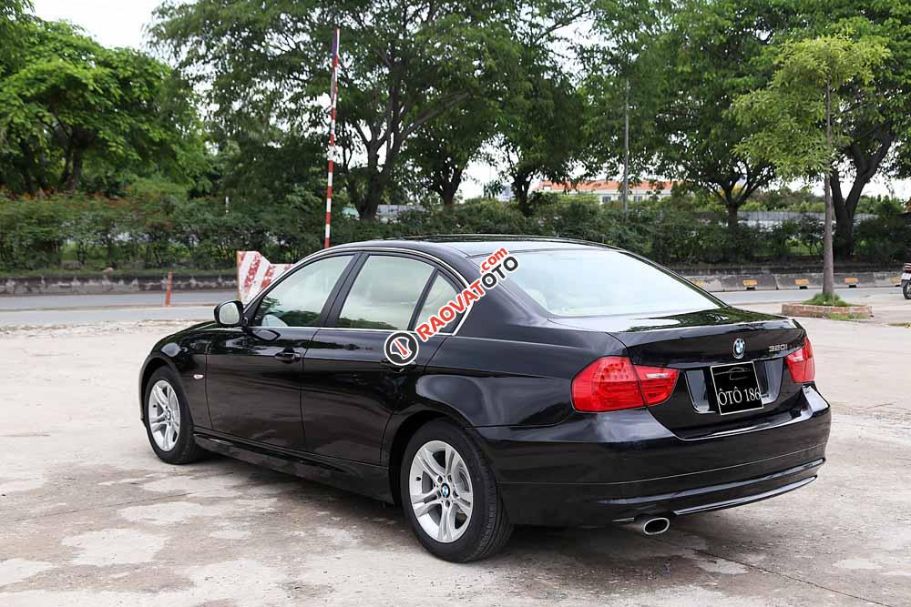 Bán ô tô BMW 3 Series 320i đời 2009, màu đen, nhập khẩu nguyên chiếc-6