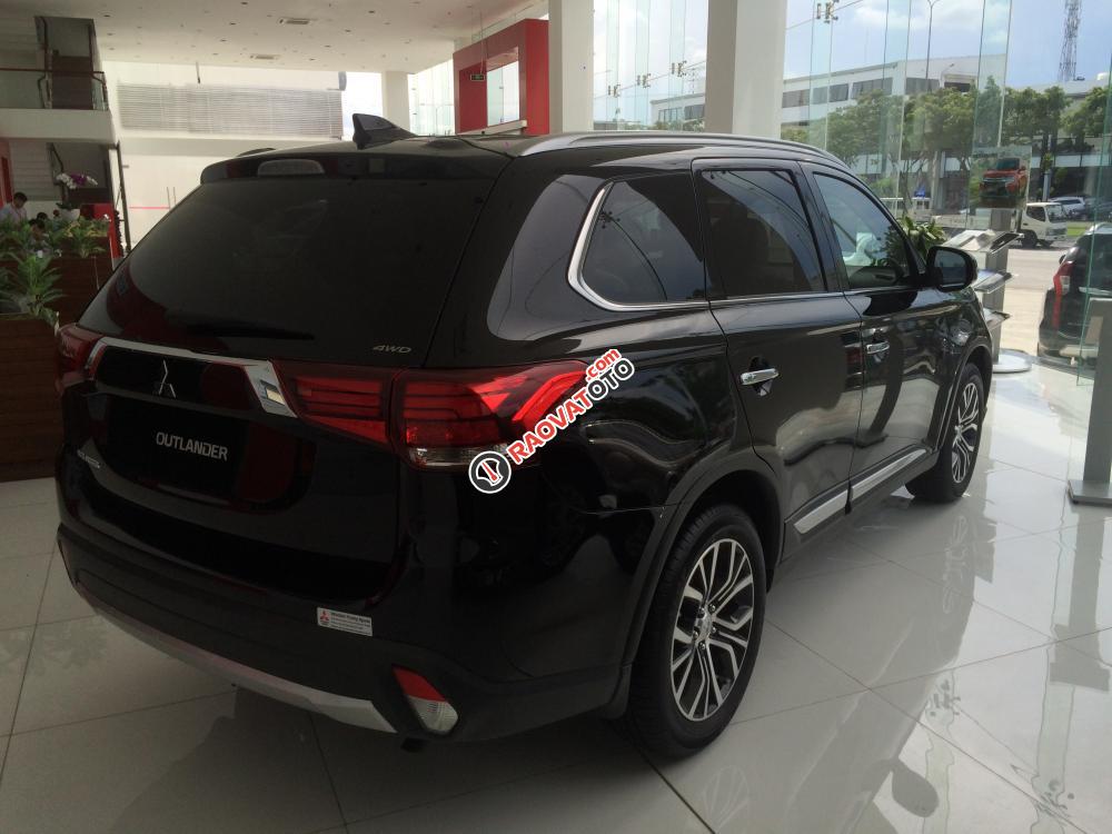 [TP. Hồ Chí Minh] Mitsubishi Outlander 2.4 CVT DVD 2017, giá tốt, hỗ trợ cho vay 80% xe-4