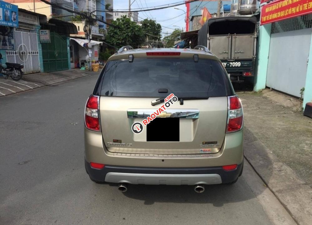 Cần bán xe Chevrolet Captiva 2.4mt 2009 màu vàng cát, chạy 48.000km, xe nhà ít đi đẹp xuất xắc-1