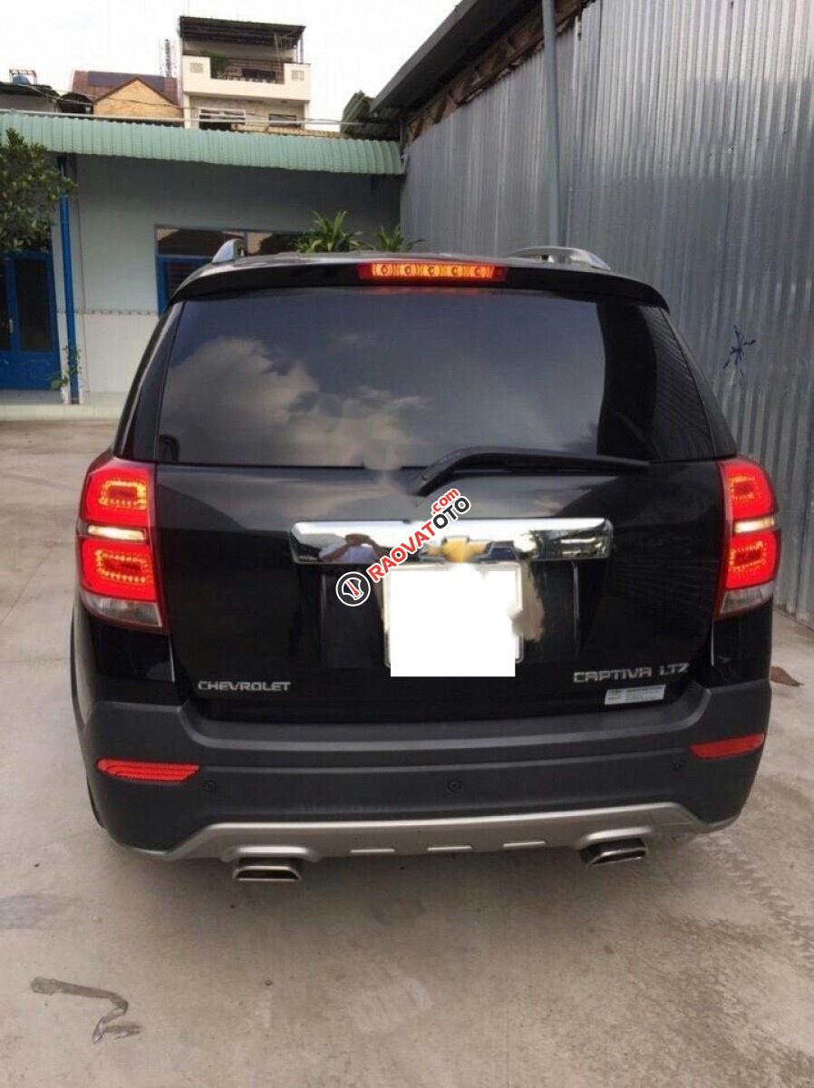 Cần bán xe Chevrolet Captiva Revv LTZ 2.4 AT 2016, màu đen giá cạnh tranh-2