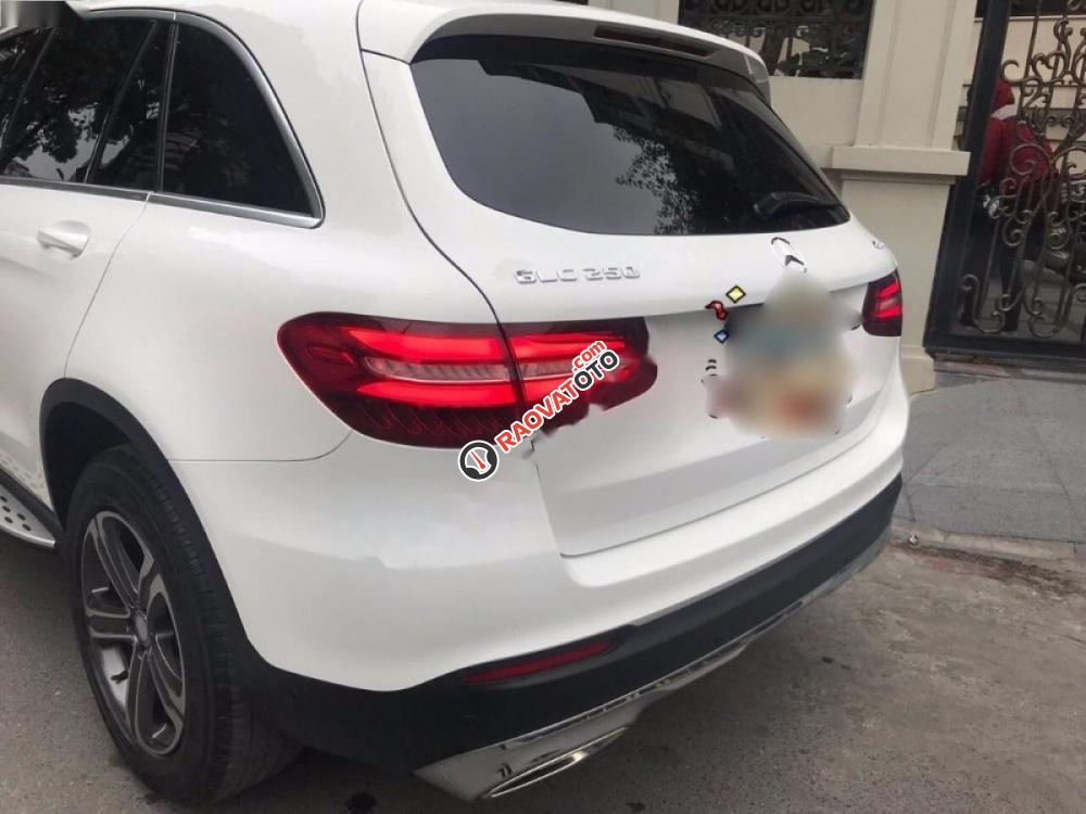 Xe Mercedes GLC 250 4 Matic 2017, màu trắng, nhập khẩu nguyên chiếc-3