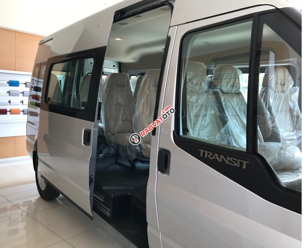 Bán xe Ford Transit 2018 màu bạc, giá thương lượng, liên hệ để lấy giá gốc-3