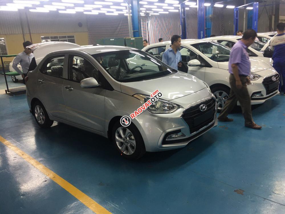 Bán Hyundai Grand i10 2017, màu bạc, phiên bản mới nhất, giảm giá đặc biệt tại Hyundai Vũng Tàu-2