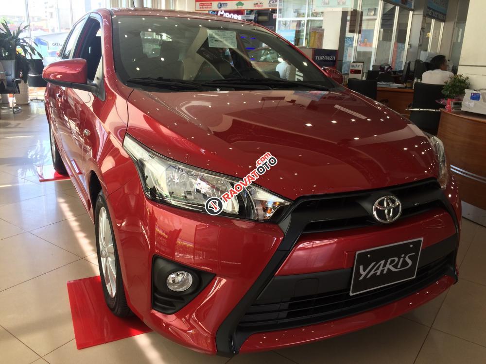 Bán Toyota Yaris E đời 2017, màu đỏ, nhập khẩu nguyên chiếc, giá 592tr-3