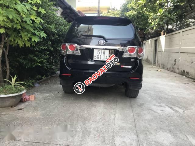 Bán xe Toyota Fortuner sản xuất 2013, màu đen số sàn, giá 745tr-1